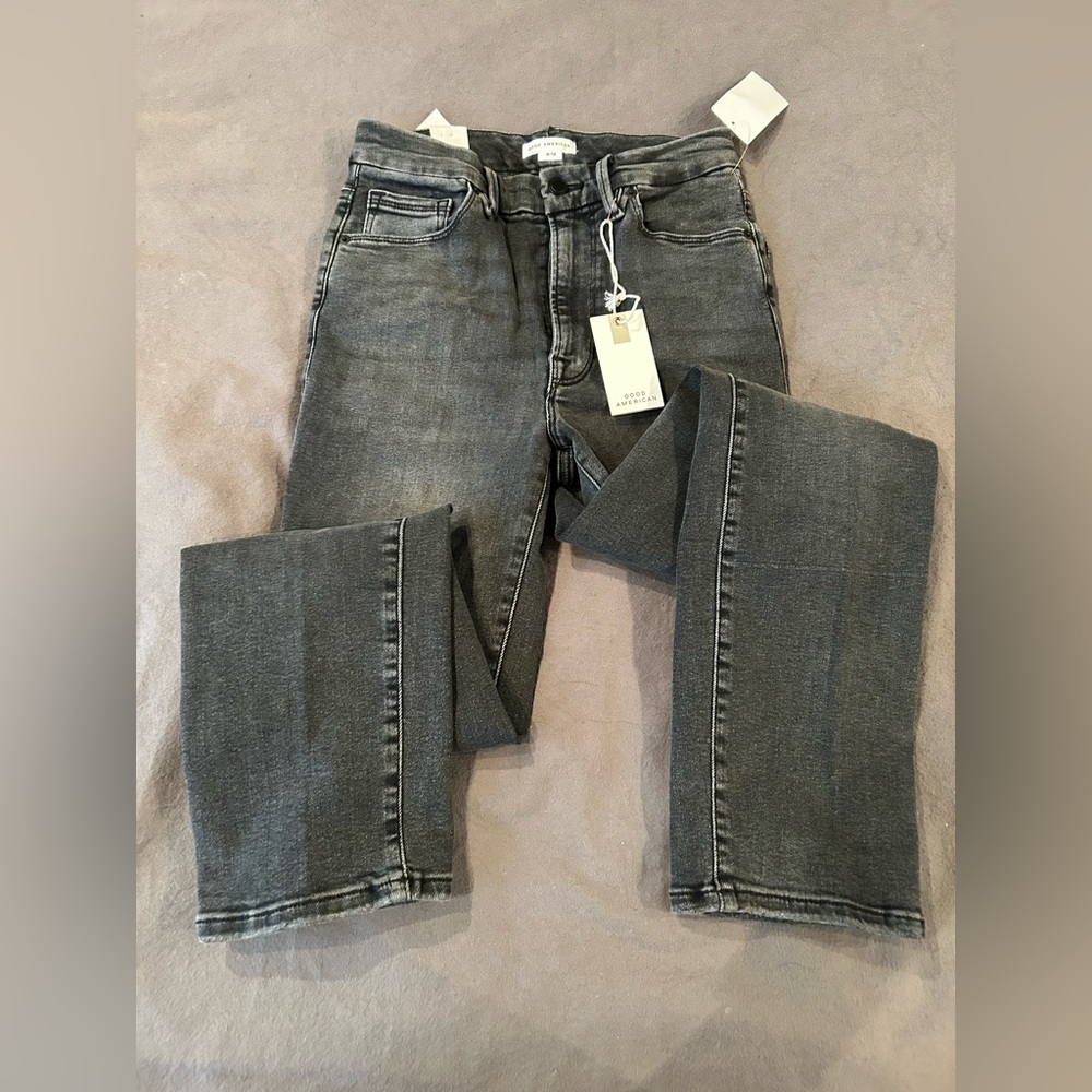BNWT Good American Always Fits slim straight